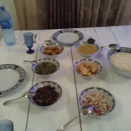 Friends Home Kudapaduwa ภายนอก รูปภาพ