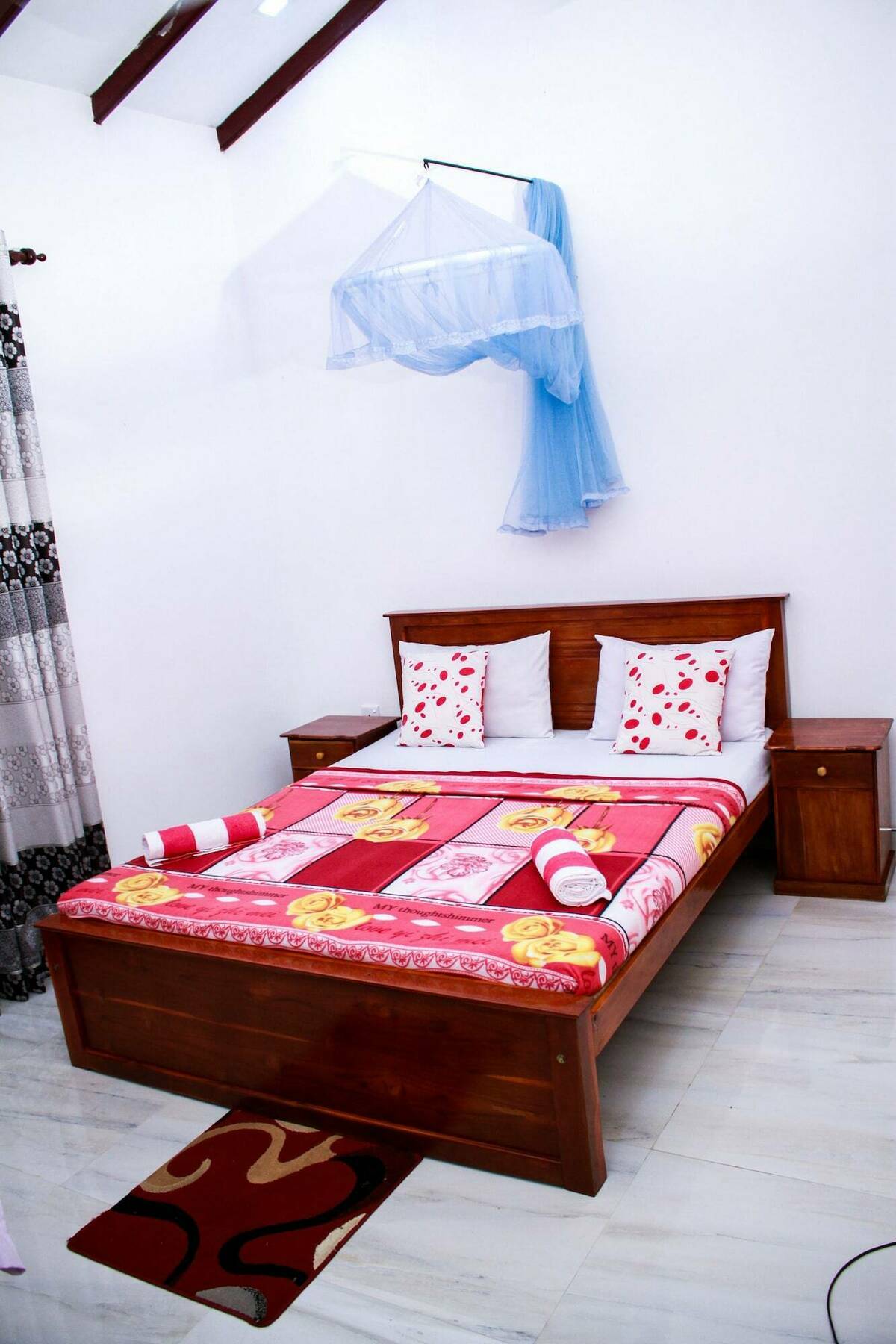Friends Home Kudapaduwa ภายนอก รูปภาพ